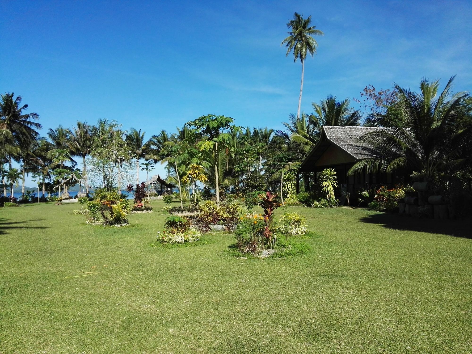 Kahamut-An Beach&Cottages Puerto Princesa Exterior foto
